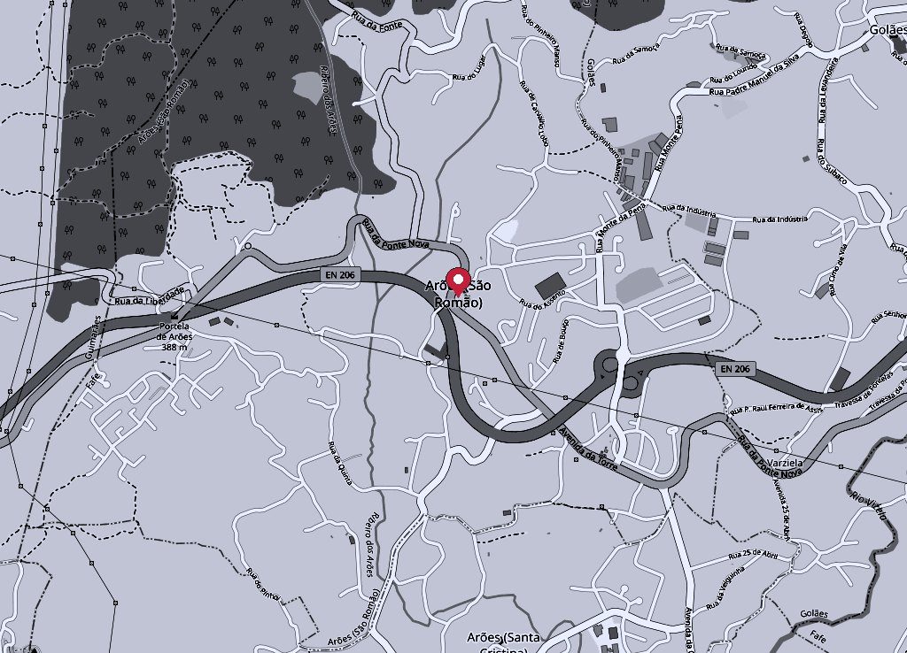 Mapa OpenStreetMap da freguesia de Arões (São Romão), no concelho de Fafe, com marcação da zona da sede.